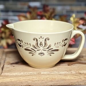 Eurita Melamine Vintage Nesting Mixing Bowl Pourable Pitcher With Handle